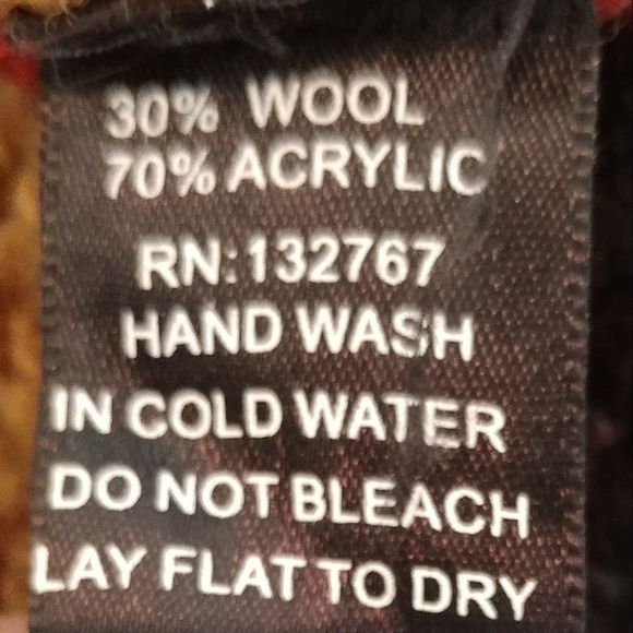 Bacci Brand Multi Color Sweater - Picture 7 of 8